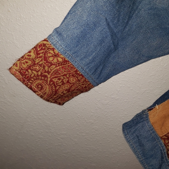 Quilted unique jean jacket - Picture 3 of 6